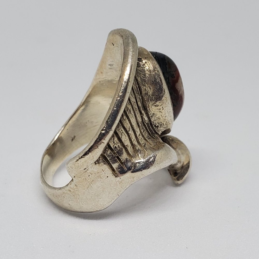 SOLD Modernist Sterling Silver Multicolor Agate Ring - Picture 3 of 11